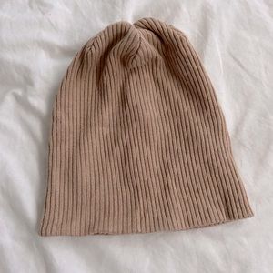 Ribbed Beanie